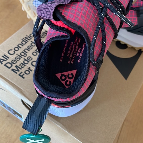 Nike ACG Mountain Fly Low Light Mulberry/Flash Crimson *Copy - Picture 9 of 14